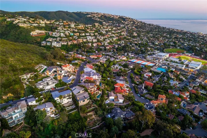 Close to Laguna Beach High School