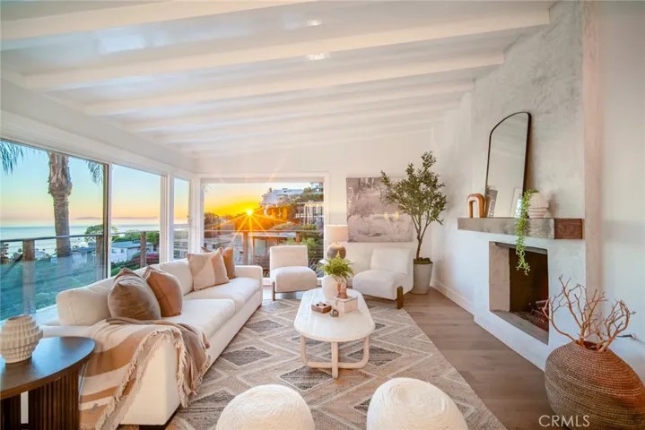 Ocean and sunset view living room