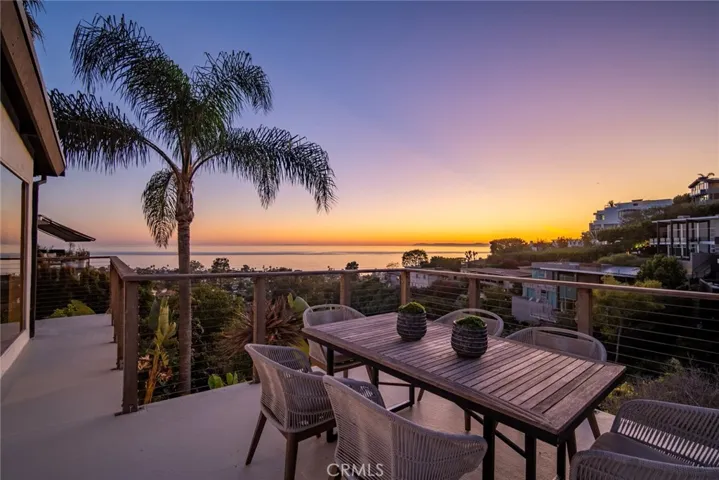 Upstairs ocean view terrace