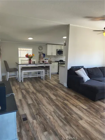20401 Soledad Canyon Rd Street 223, Canyon Country, California 91351