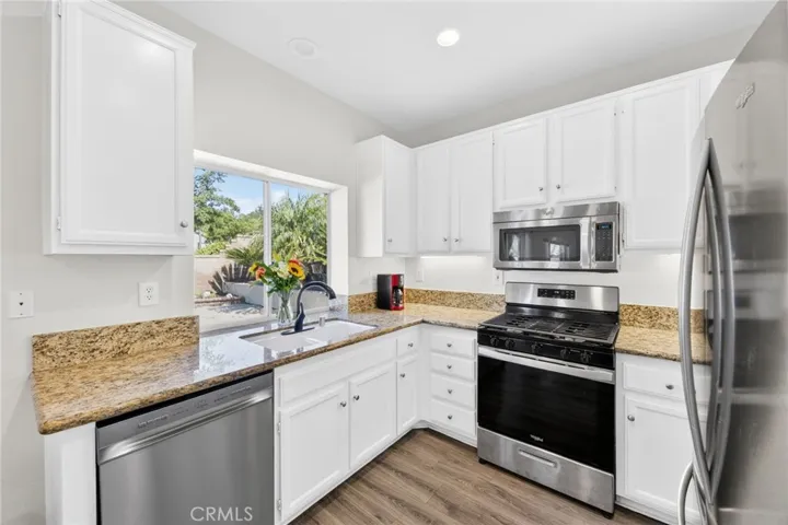 32798 Caserta Drive, Temecula, California 92592