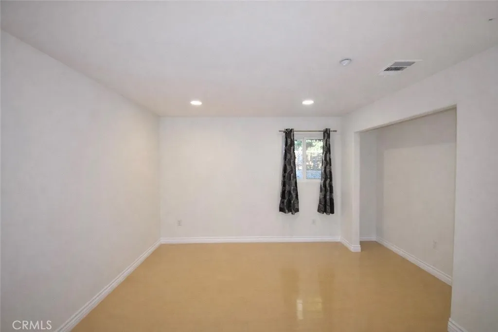 Back Bedroom #4