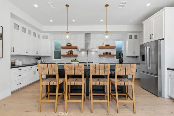 175 Costa Mesa, Costa Mesa, California 92627
