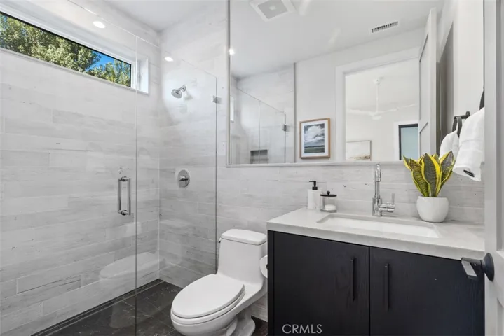 175 Costa Mesa, Costa Mesa, California 92627