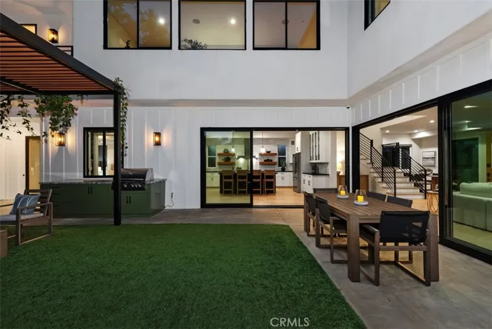 175 Costa Mesa, Costa Mesa, California 92627