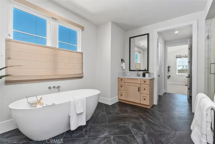 175 Costa Mesa, Costa Mesa, California 92627