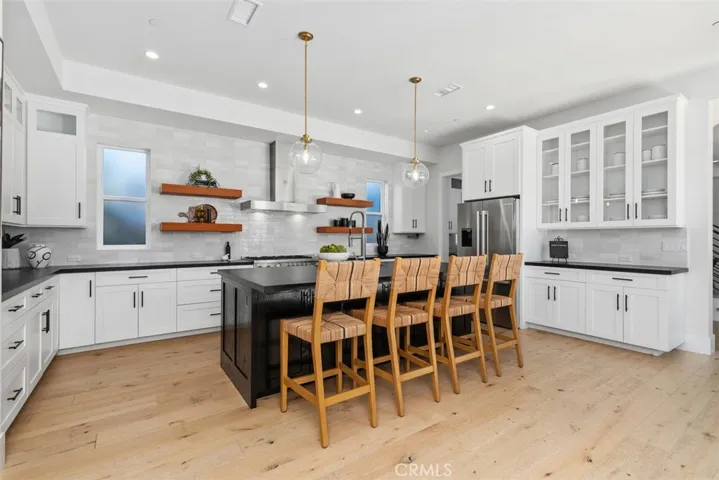 175 Costa Mesa, Costa Mesa, California 92627