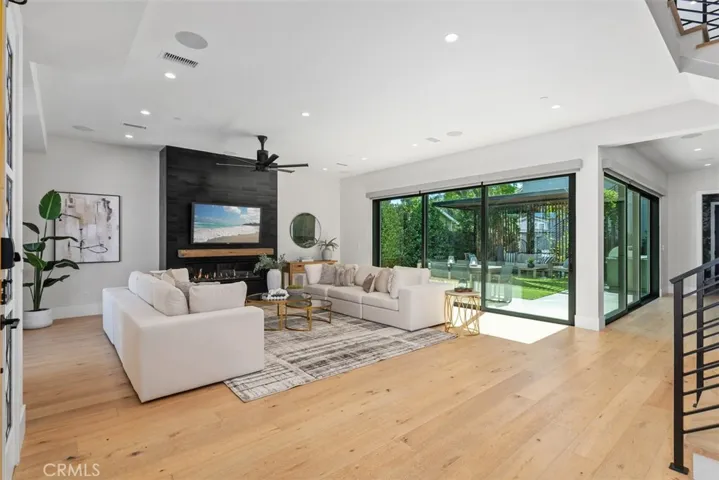 175 Costa Mesa, Costa Mesa, California 92627