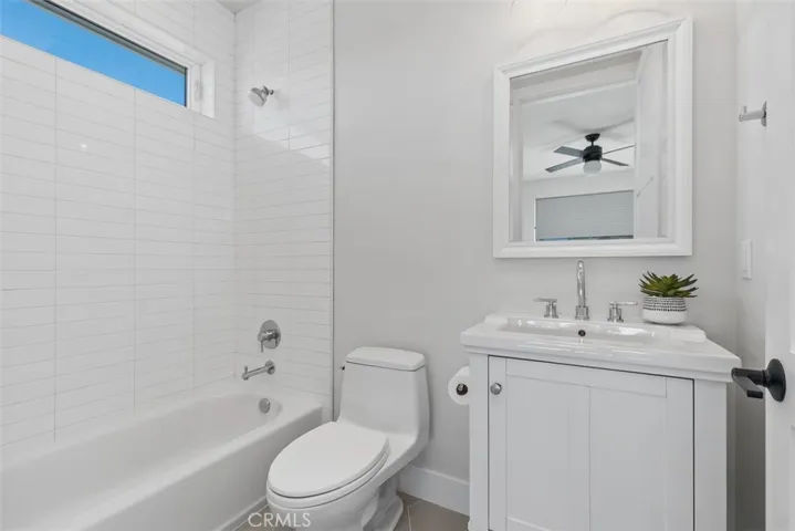 175 Costa Mesa, Costa Mesa, California 92627