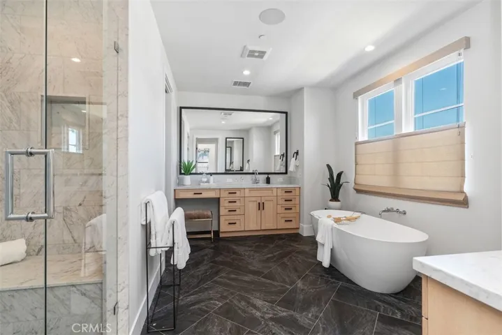175 Costa Mesa, Costa Mesa, California 92627