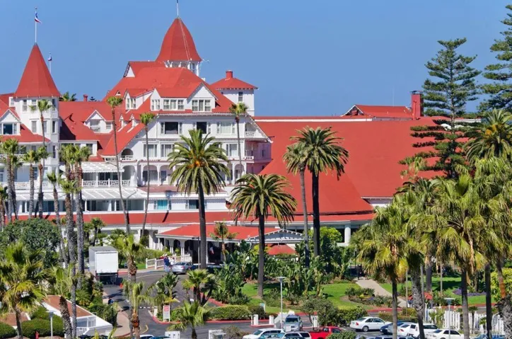 Hotel Del Coronado next door