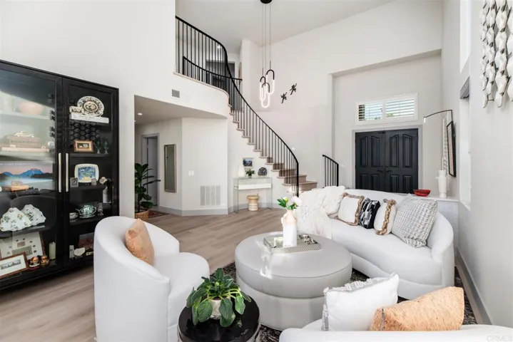 The black Hutch ( minus the nick knacks) is for sale