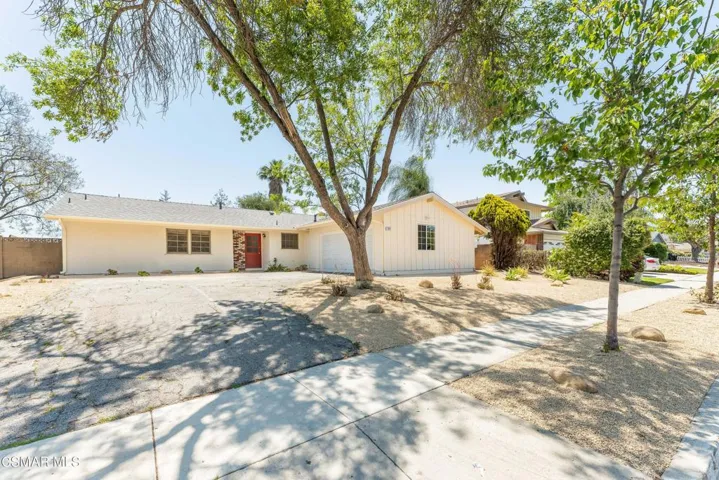 190 Knollwood Drive  HsHProd-3
