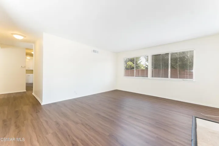 190 Knollwood Drive  HsHProd-21