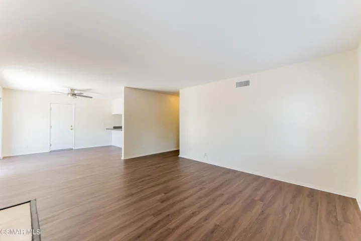 190 Knollwood Drive  HsHProd-19