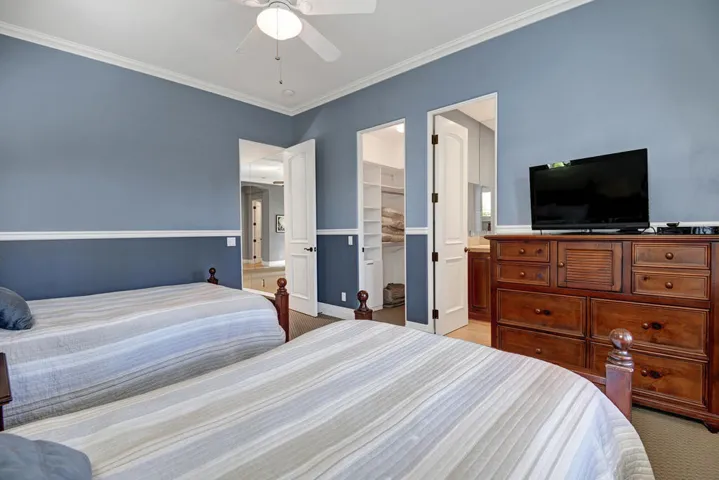 BEDROOM 1 REVERSE.jpg mls