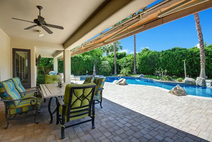 COVERED PATIO.jpg mls