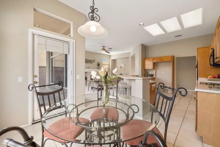 25-web-or-mls-2H8A1297