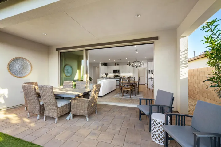 Indoor outdoor living
