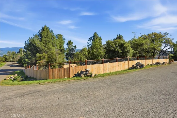 RV access along side gate
