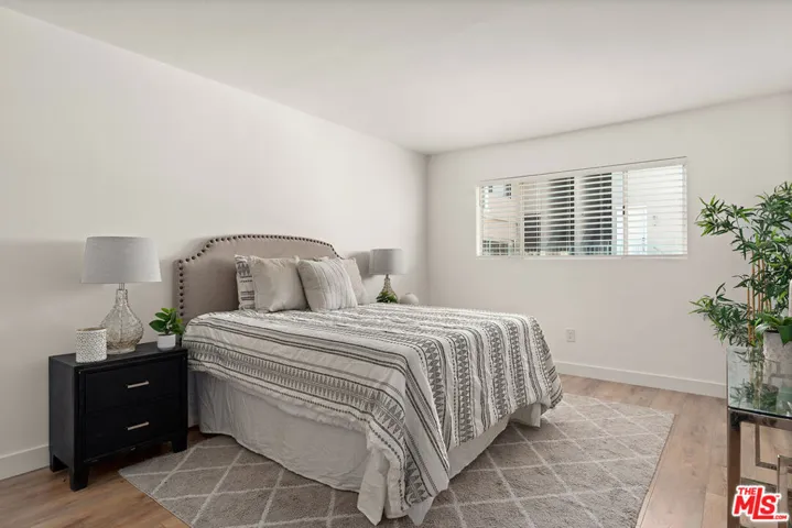 6601 Springpark Avenue 9, Los Angeles, California 90056