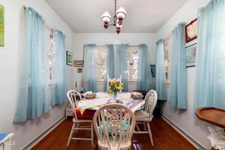 2270 E Orange Grove14