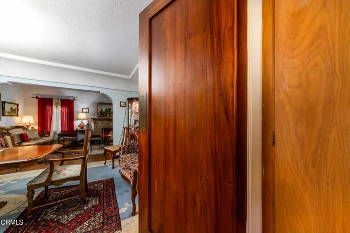 2270 E Orange Grove15