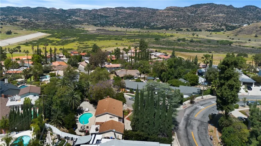 8721 Farralone, West Hills, California 91304