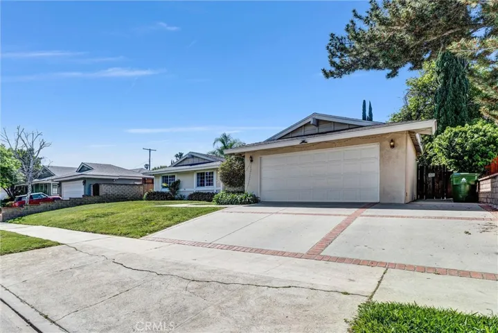 23106 Baltar, West Hills, California 91304