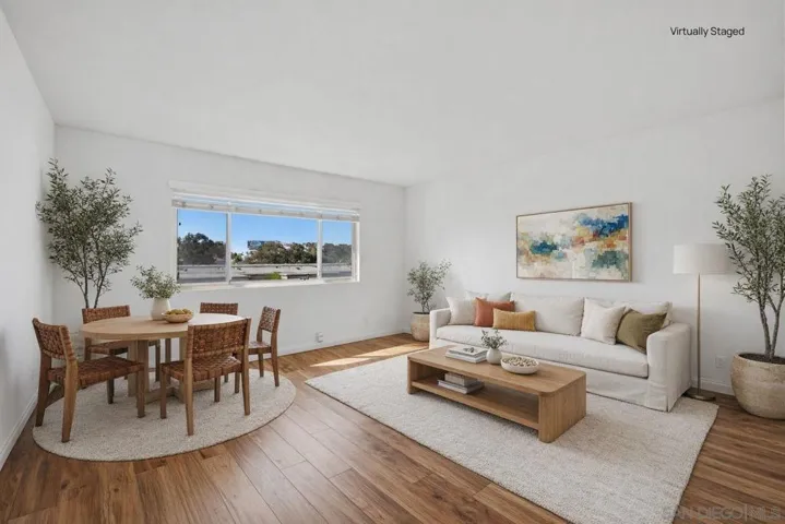 Living / dining area - Virtually Staged