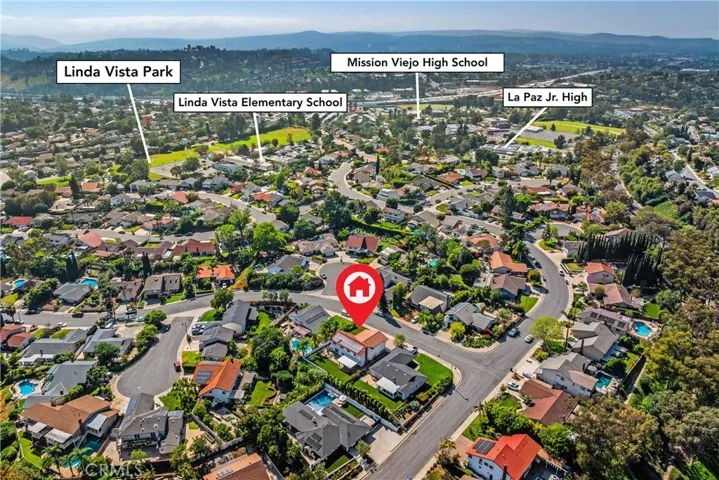 25172 Campina, Mission Viejo, California 92691