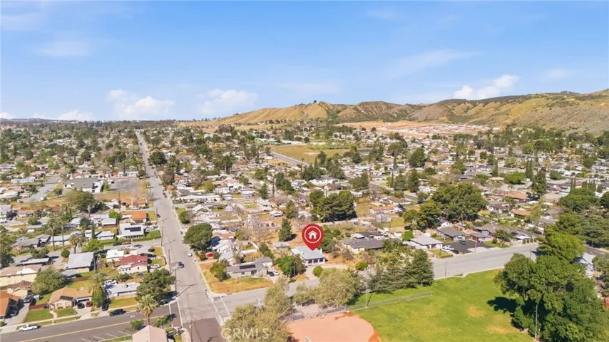 661 N 4th, Banning, California 92220