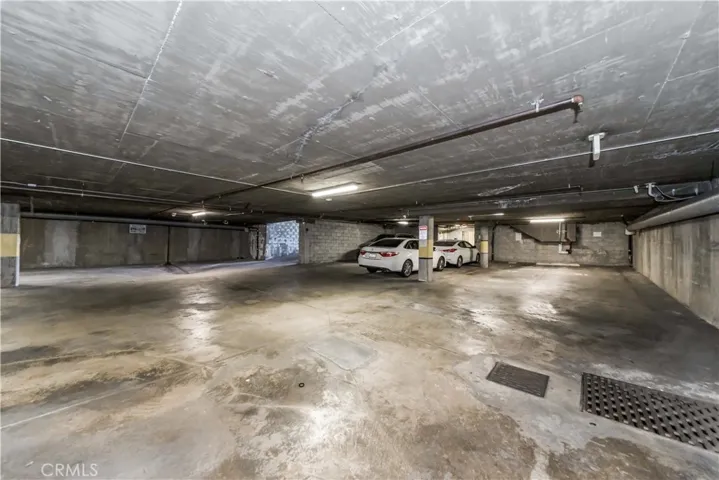 300 S Westmoreland, Los Angeles, California 90020