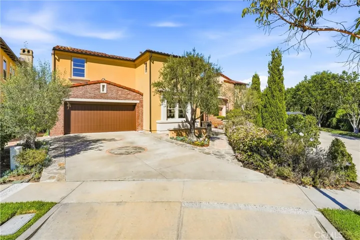 57 Sweet, Irvine, California 92603
