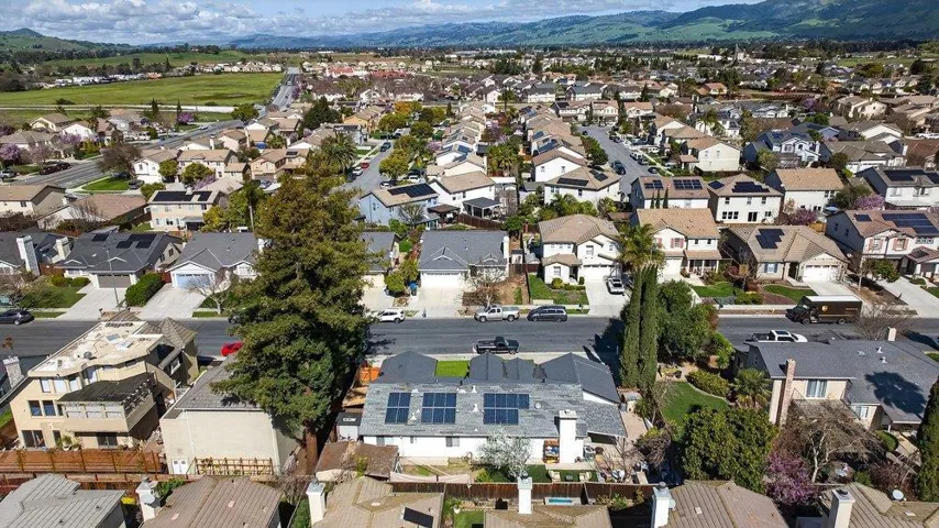 500 Ronan Avenue, Gilroy, California 95020