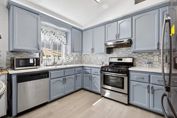 500 Ronan Avenue, Gilroy, California 95020