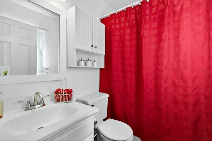 500 Ronan Avenue, Gilroy, California 95020