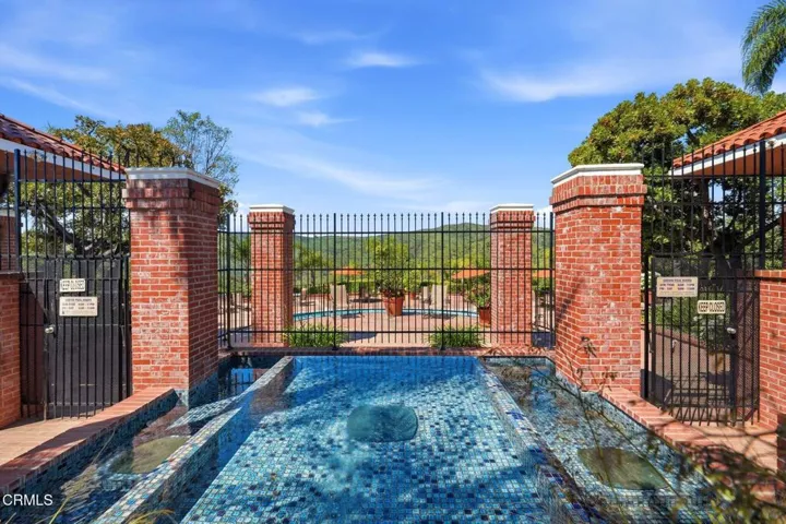 64_2317 Canyonback Rd (5)