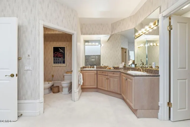 42_2317 Canyonback Rd (47)