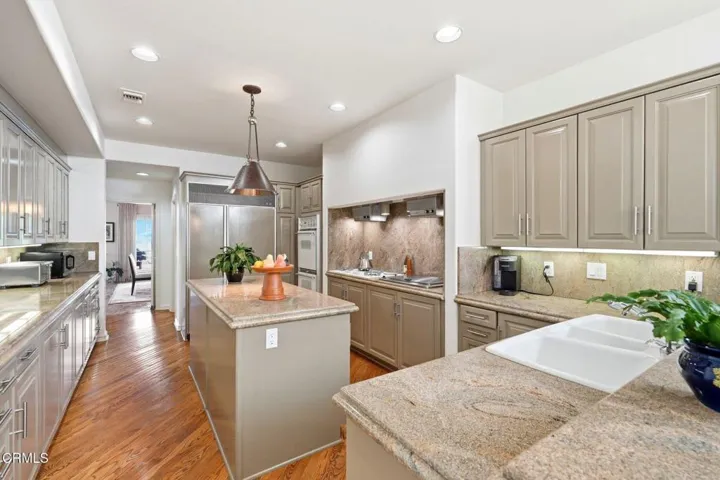 18_2317 Canyonback Rd (23)