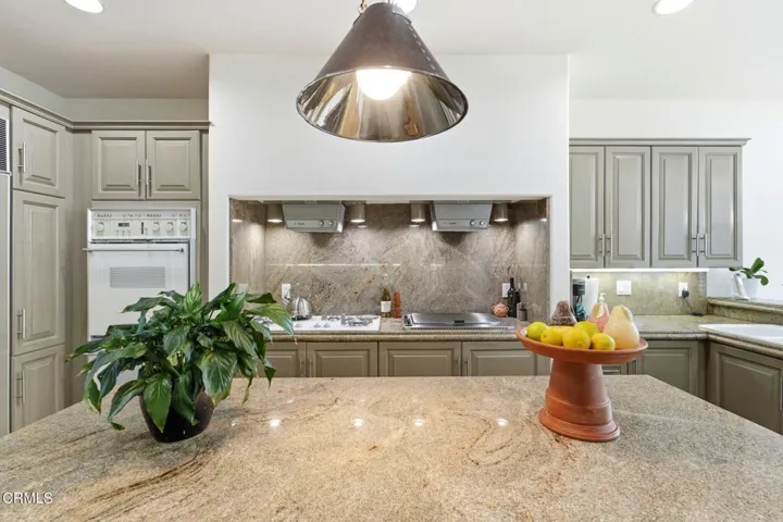 17_2317 Canyonback Rd (22)