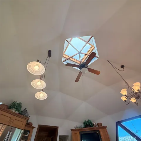 Kitchen skylight in the dome.