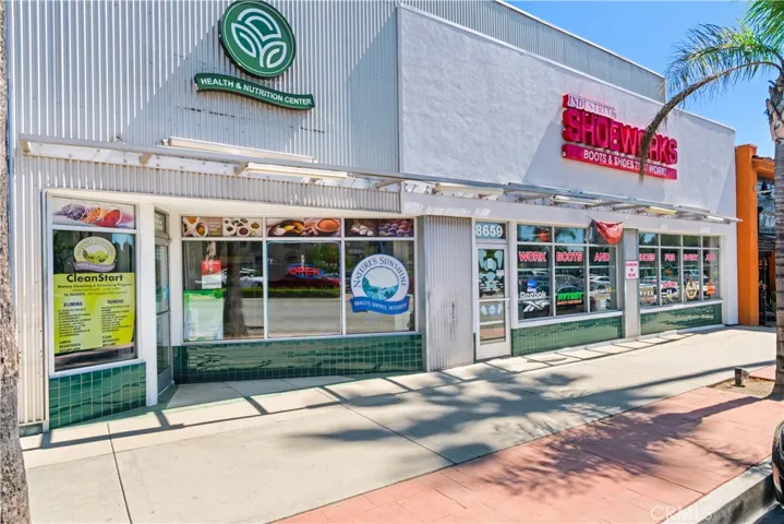 8657-8659 Sierra Ave, Fontana, CA 92335