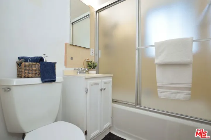3538 Greenfield Avenue, Los Angeles, California 90034