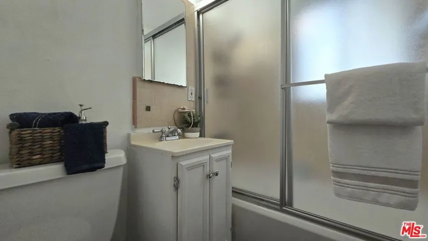 3538 Greenfield Avenue, Los Angeles, California 90034