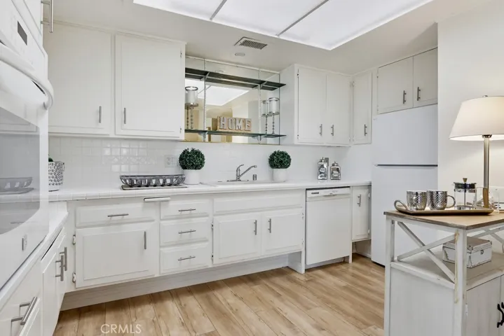 Open Kitchen