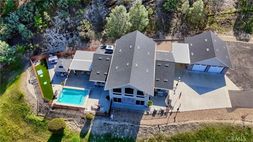 aerial shot showing homesite area
