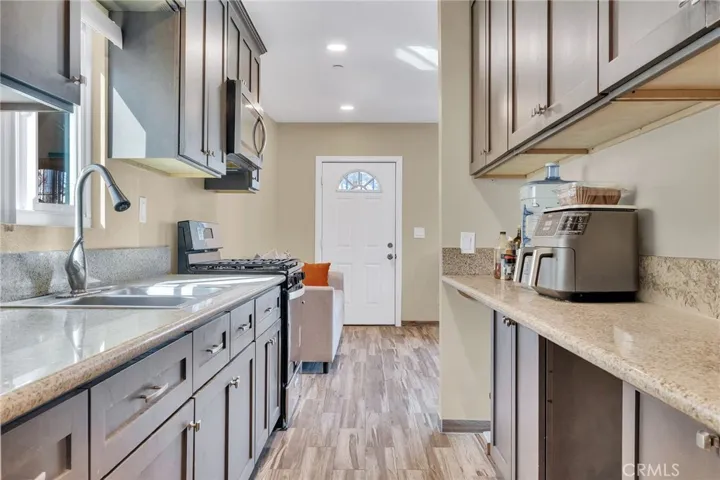 1972 Olive, Long Beach, California 90806