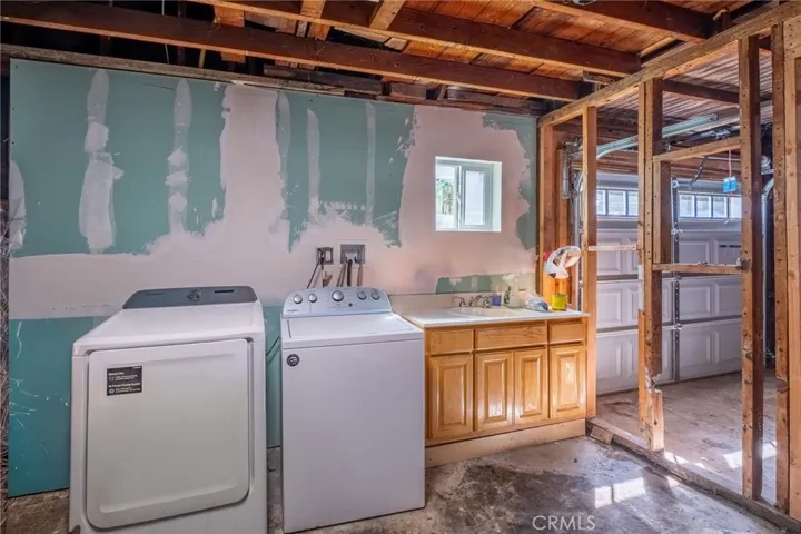 1972 Olive, Long Beach, California 90806