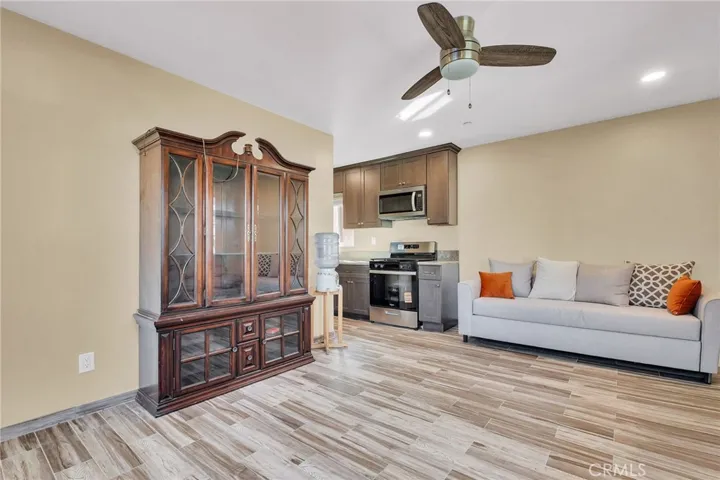 1972 Olive, Long Beach, California 90806